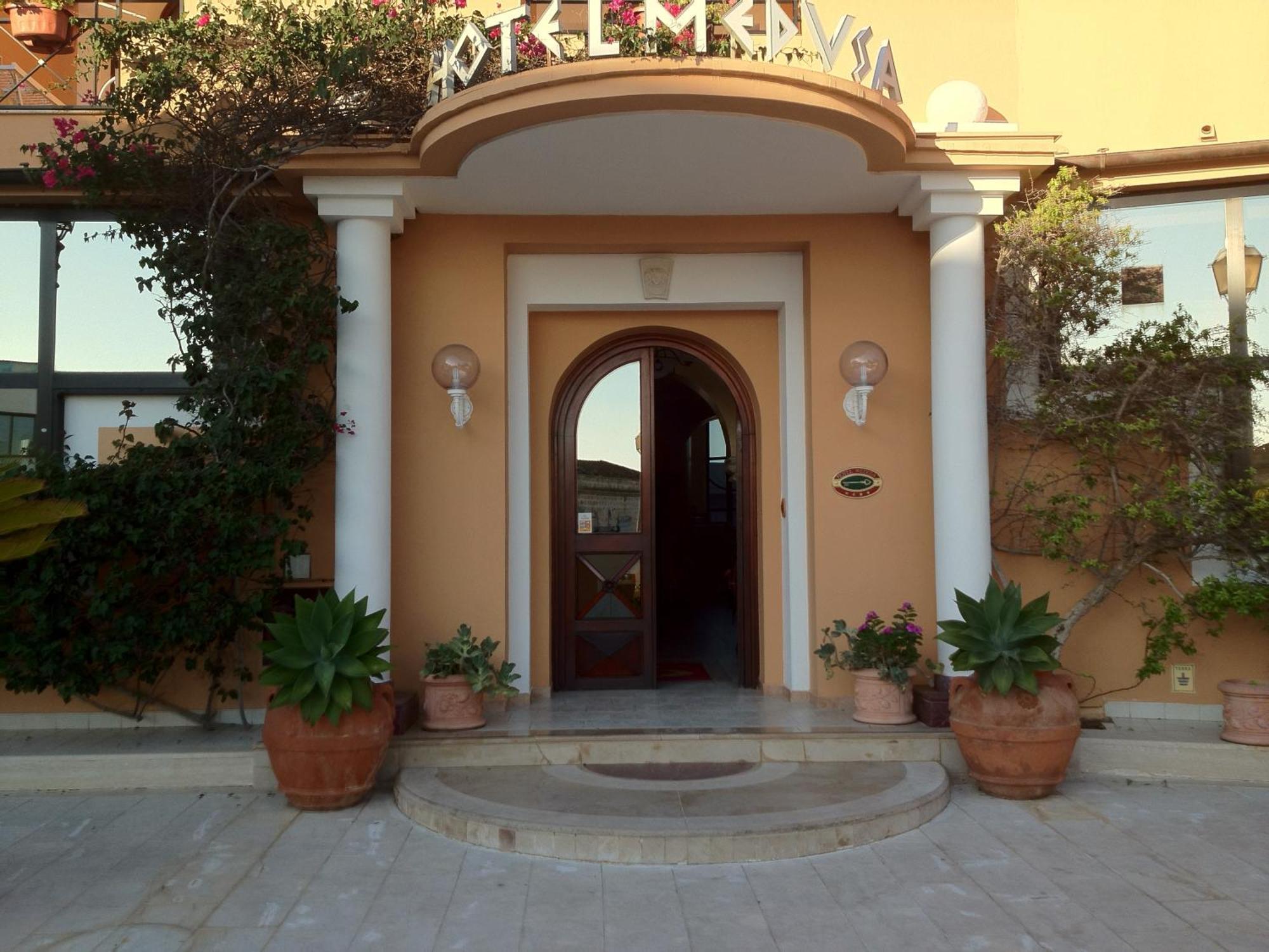 Hotel Medusa Lampedusa Kültér fotó
